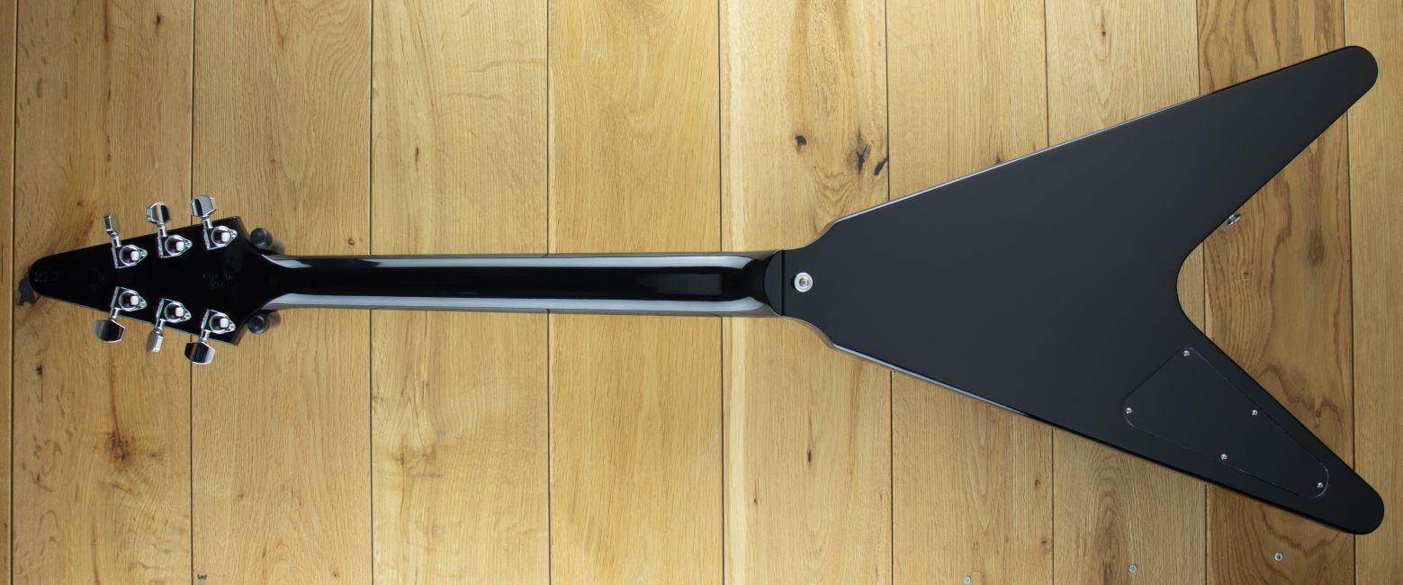 Gibson-80s-Flying-V-0274-EB_01.jpg