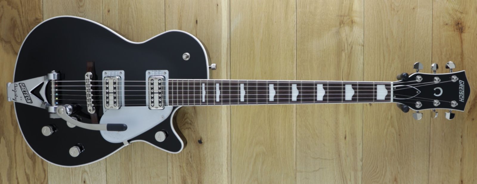 Gretsch G6128T-89 Vintage Select Duo Jet Bigsby Black | Coda Music