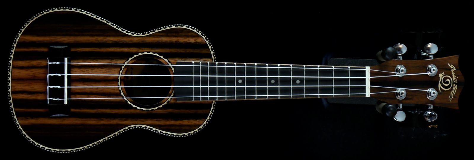Snail online soprano ukulele