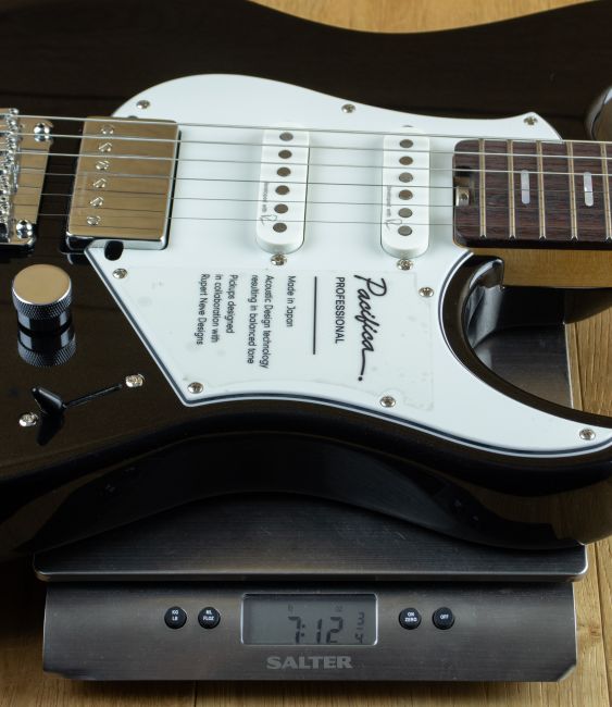 Yamaha PACIFICA エレキギター ブラック 旧価格 値上げ前最終在庫】 YAMAHA PACIFICA612VIIFM TBL エレキ