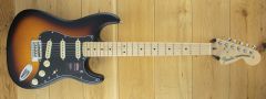 Fender Limited Edition American Performer Pine Stratocaster 2 Tone Sunburst US240017185