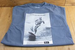 Fender Vintage Ad Surfer T Shirt  Ocean Medium