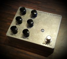 Fairfield Circuitry Shallow Water K-Field Modulator and Delay 
