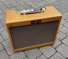 Lazy J 20 with VAC, Reverb & Trem ~ Secondhand