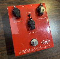 T Rex Tremster Tremolo & Vibrato Pedal ~ Secondhand