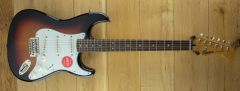 Squier Classic Vibe 60 Strat 3-Color Sunburst ISSD25003311