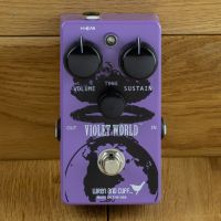 Wren and Cuff Violet World 