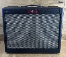 Lazy J 10 Reverb, Trem, Black Tweed ~ Secondhand